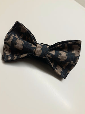 Custom Made CD  Bowtie and pocket square Set