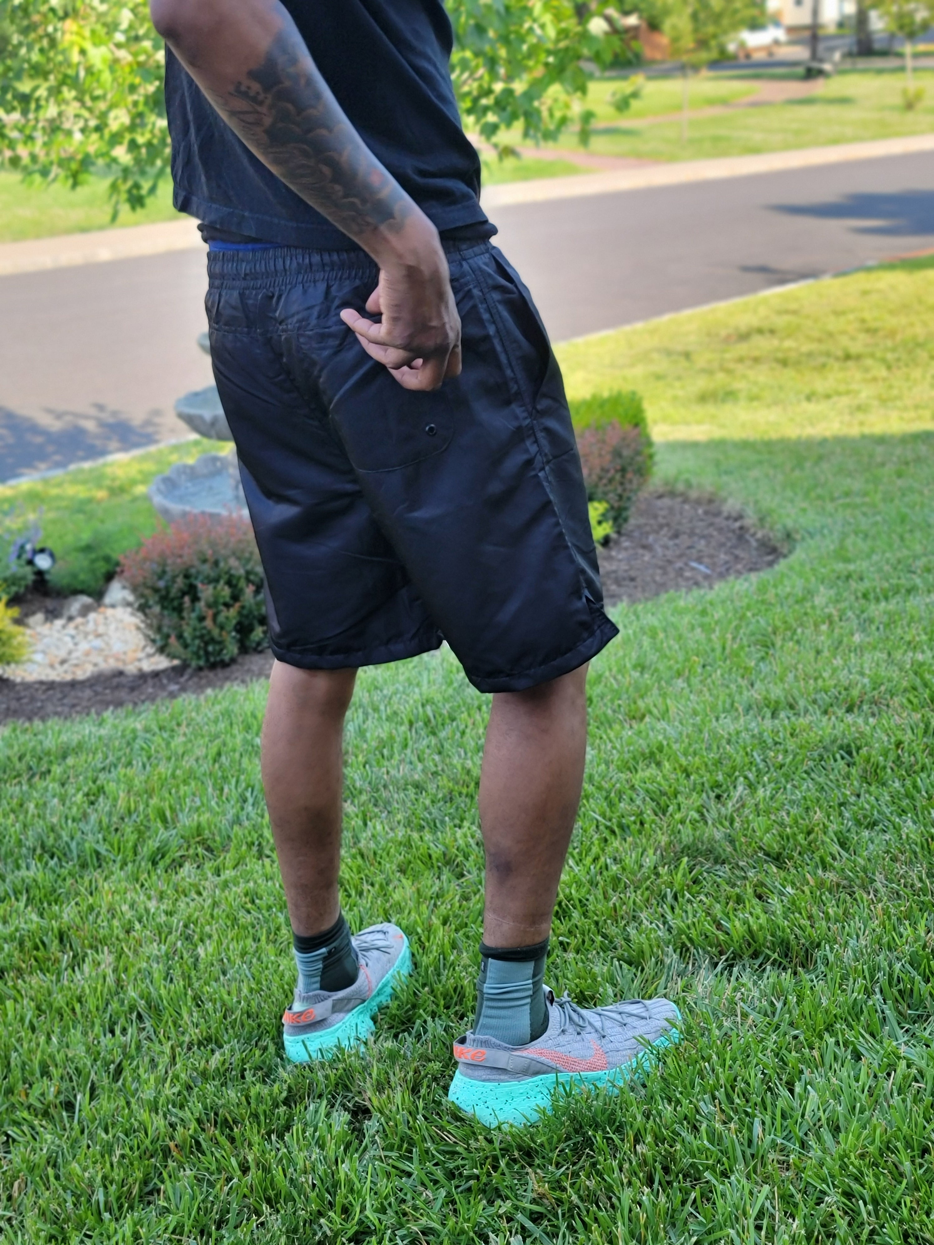 Rv Silky Shorts (Black)